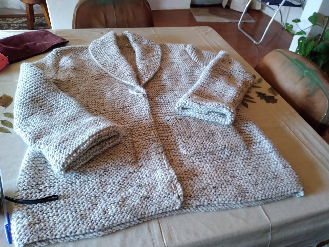 Cardigan trenzado beige — Carmen