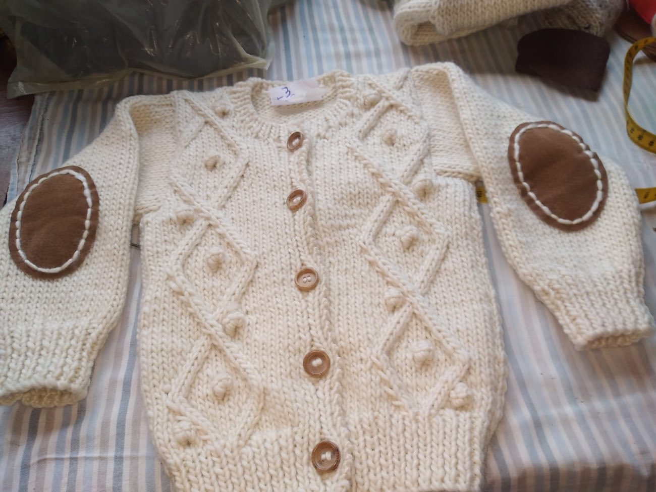 Cardigan con parches — Carmen