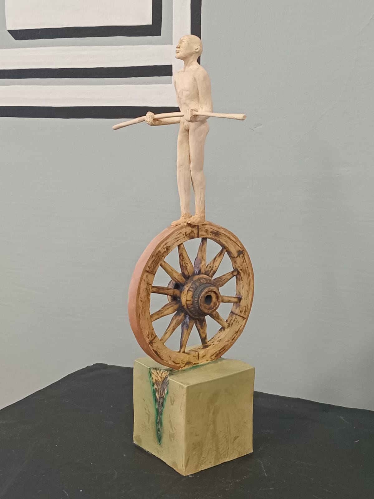 Escultura cerámica de Leonardo Alvez