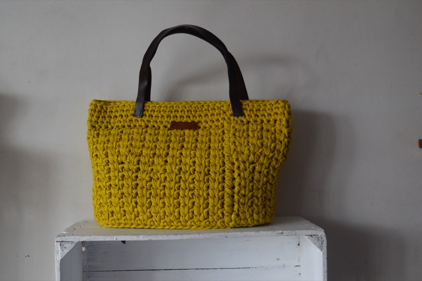 Cartera Mostaza — Marie Claire Marambio